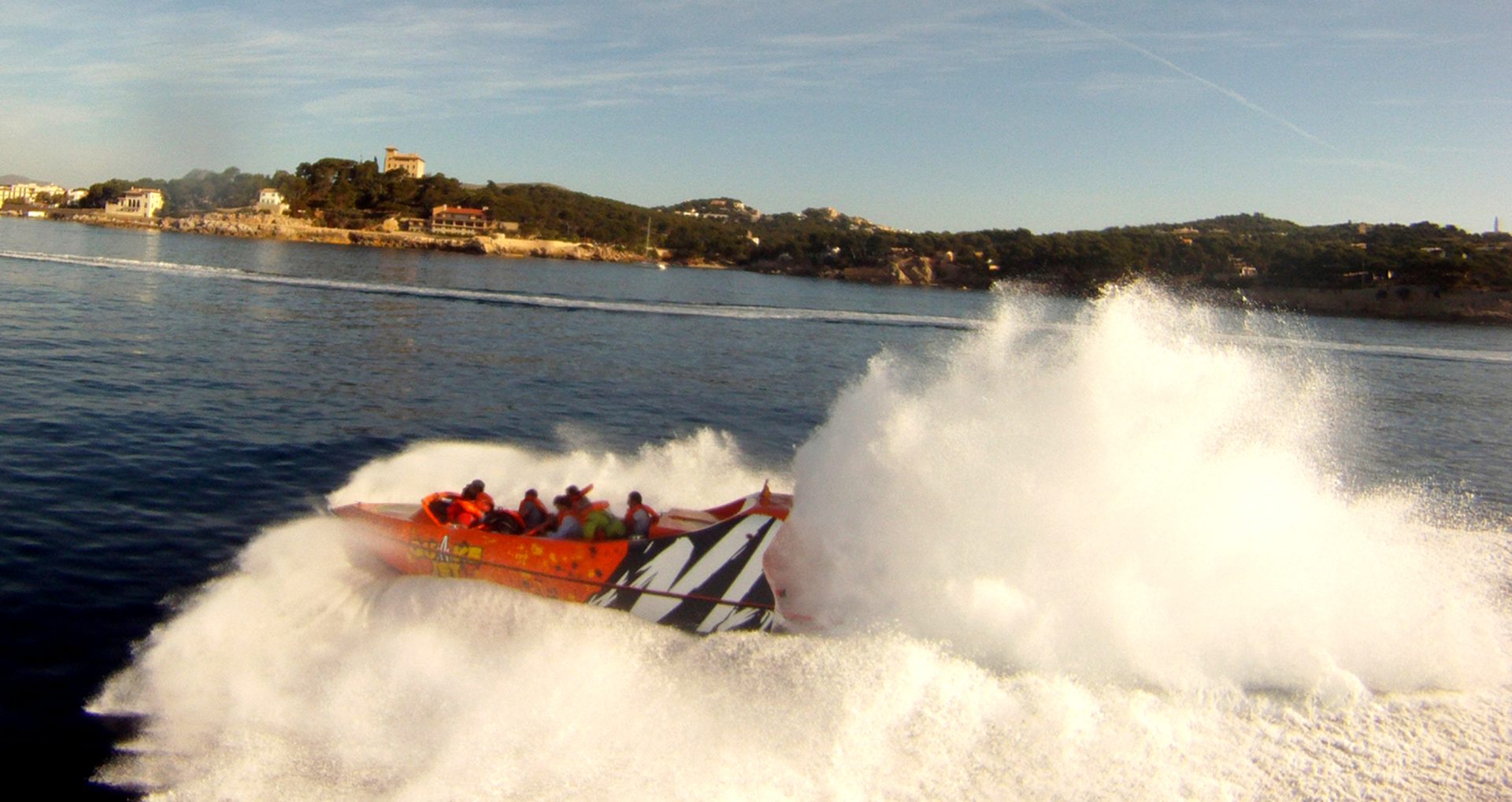 QuakeJet boat